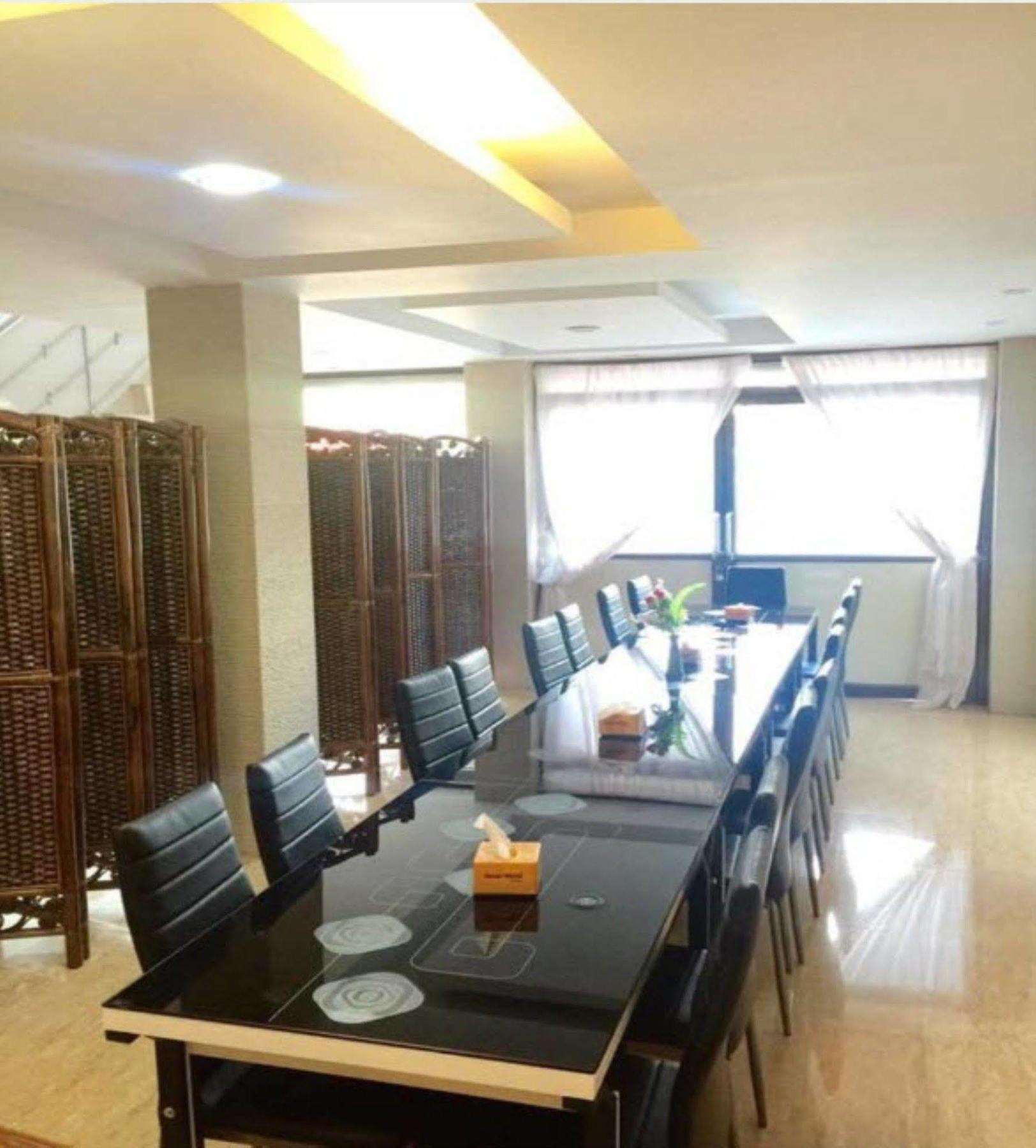 Pandora Motel Yangon Extérieur photo